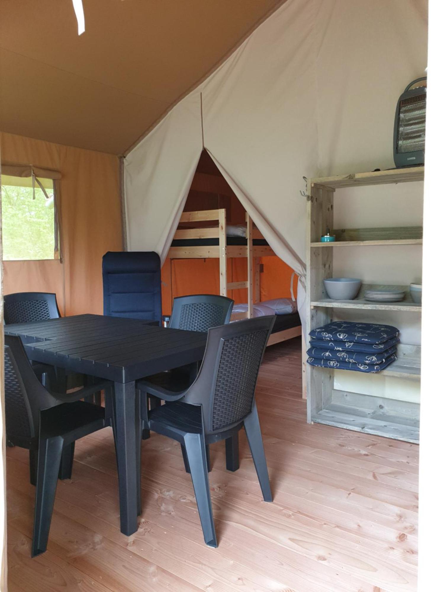 Camping De Breede Warffum Quarto foto